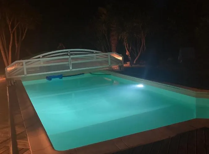 Maison Des 5 Fleurs 14 Pers Heugas